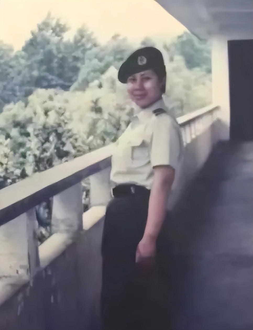 飒爽英姿军装,看看自己穿上军装的飒爽英姿