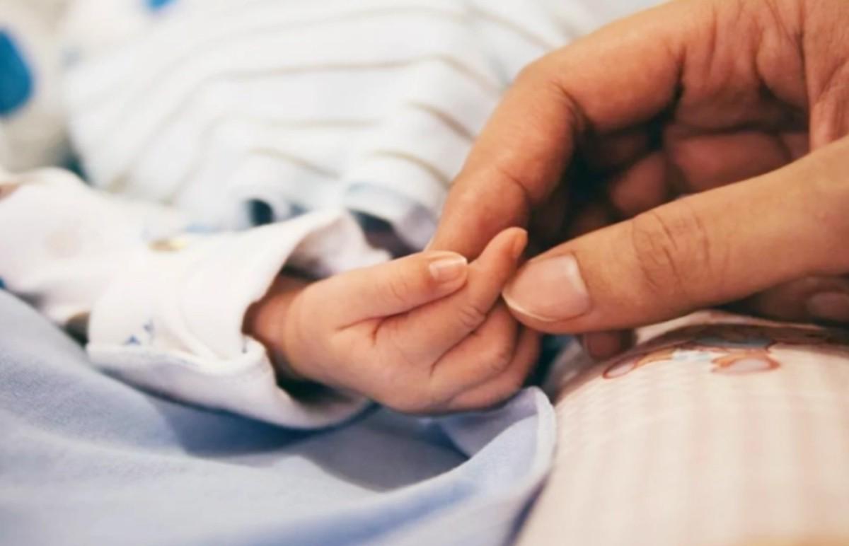 照顾新生儿的6个注意事项,新生儿的育儿忠告