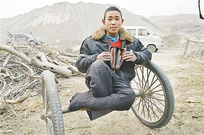 90后小伙花140万买50米船结婚,90后小伙卖掉人生第一辆车