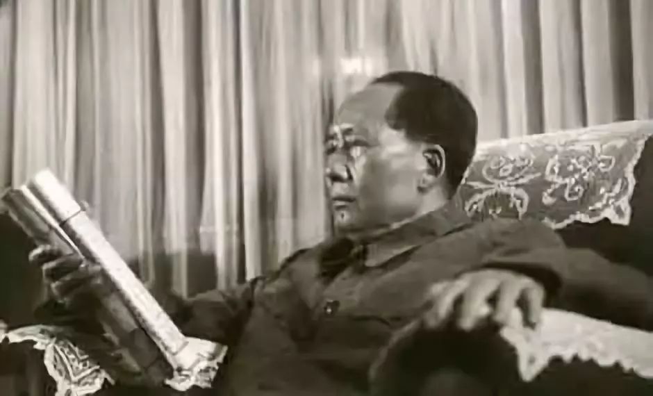 毛主席遗体四十多年不腐，防腐花费引发质疑，工作人员揭开内幕！