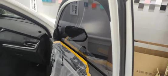 新车怎么选玻璃膜,性价比高的汽车玻璃膜怎么选