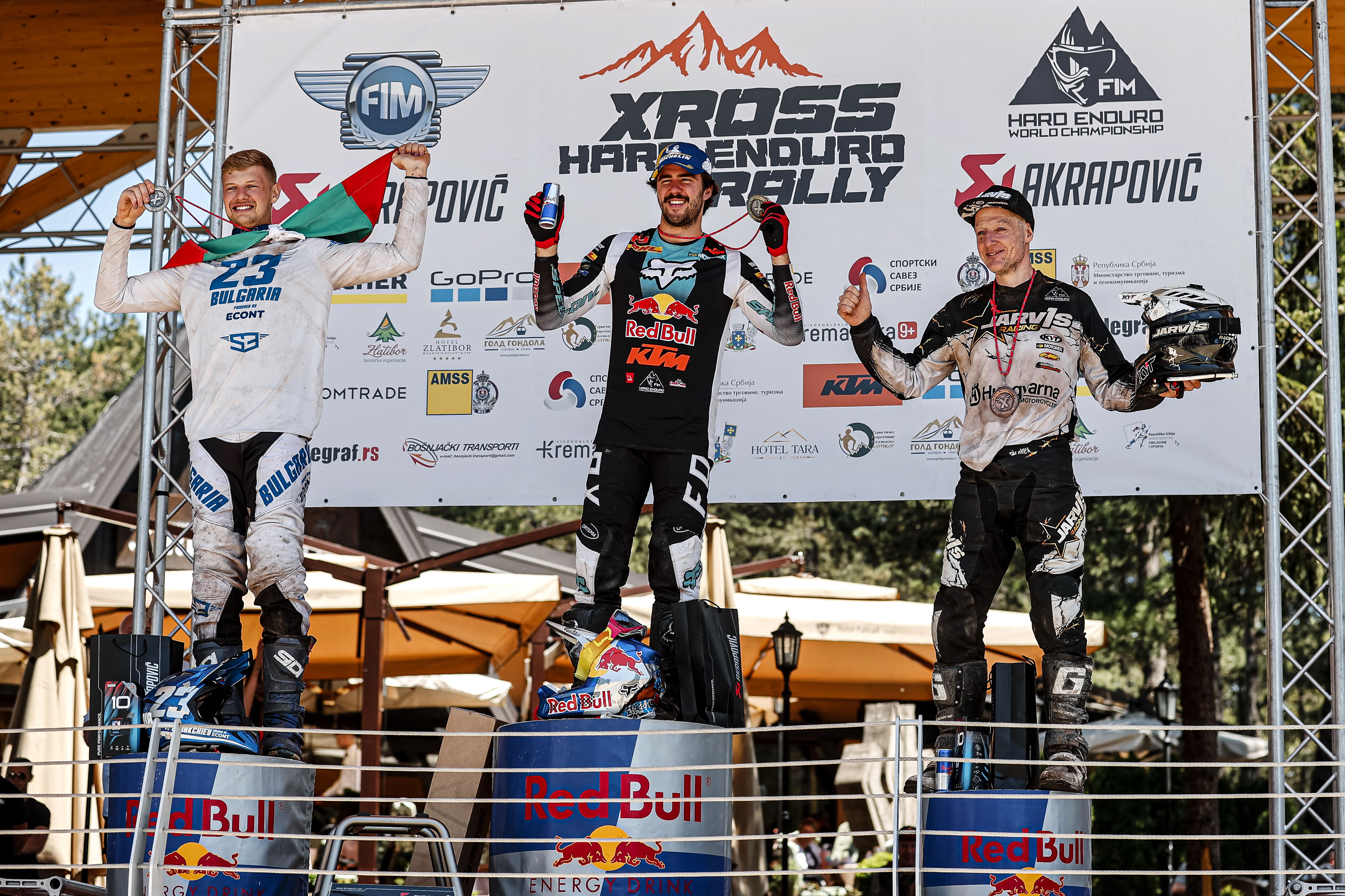 德国自行车选手七次获得冠军,世界顶级越野车大赛冠军