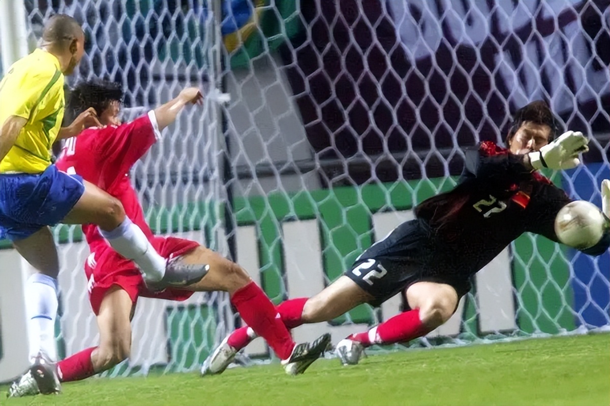 哥哥不同意打假拳被陷害,踢假球被判10年