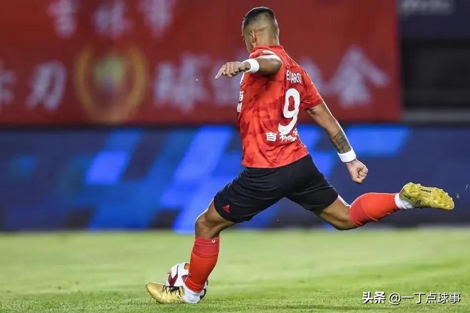 中超第一阶段最佳阵容,中超赛程山东泰山与上海申花