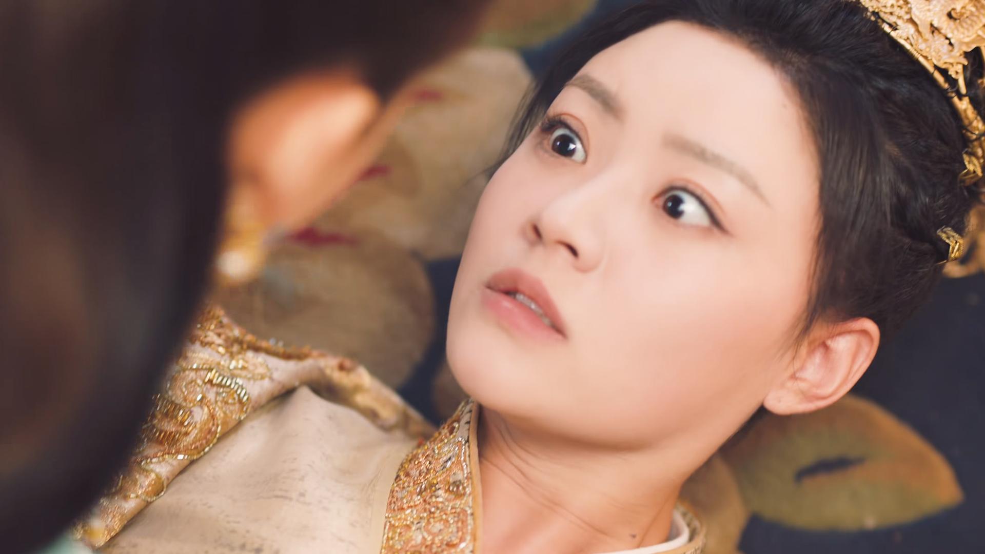 城主大人1：女子被迫穿男装当皇帝，成年后还被妃子追着要同房！