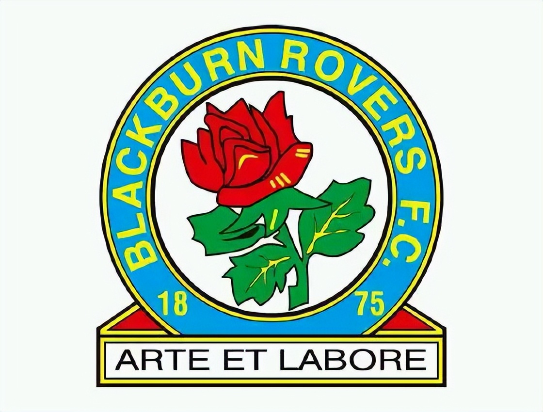 来看看英超利物浦,英超百年俱乐部