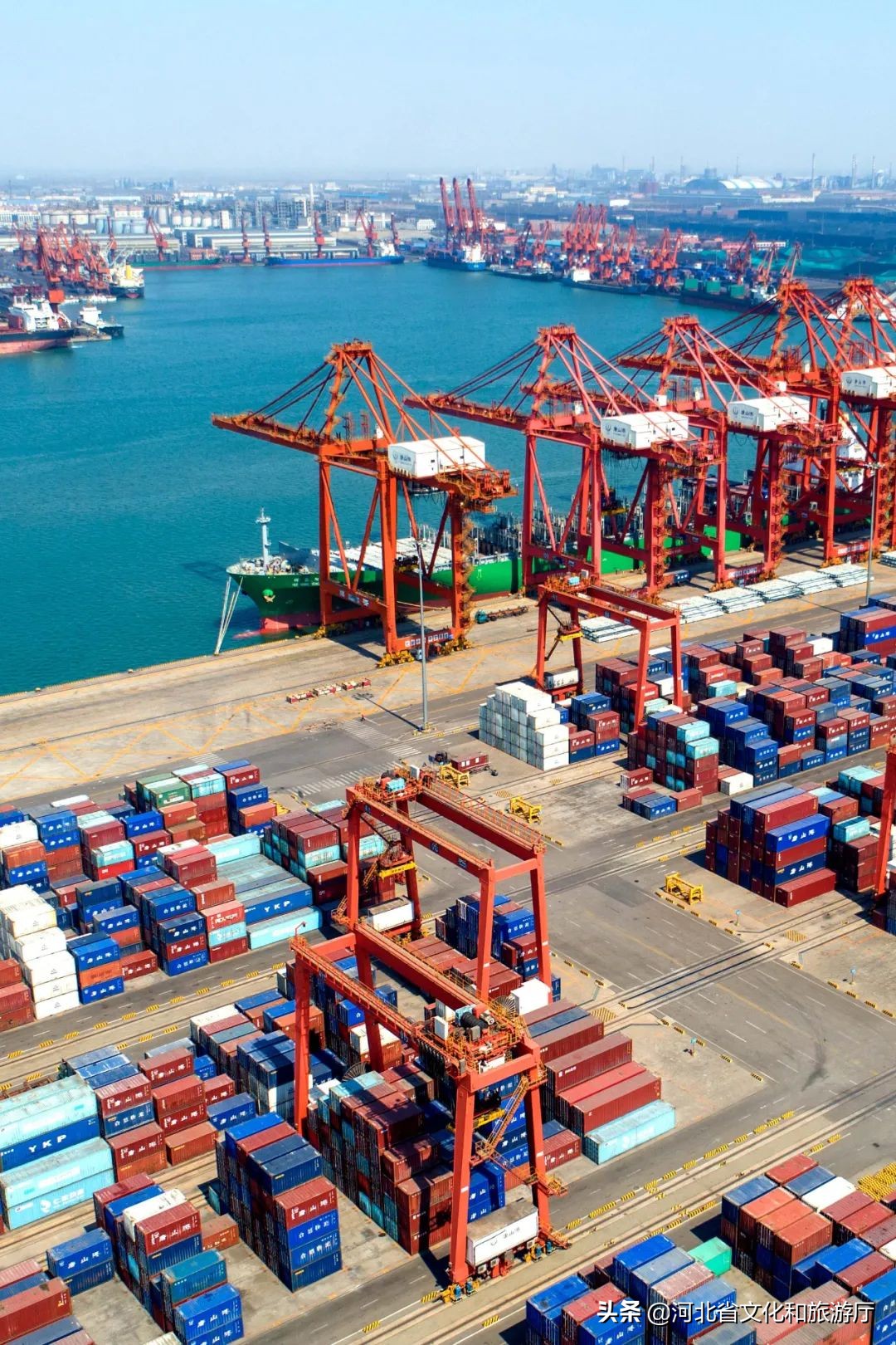 海鲜、瓷器与钢铁……被低估的“河北第一城”，到底有多猛？