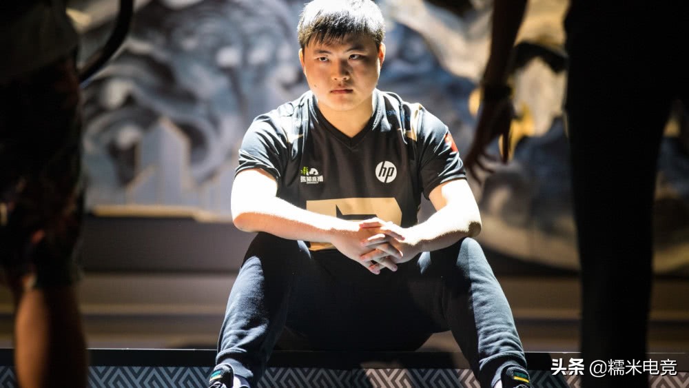 lol全华班在s赛战胜过lck吗,blg多少钱拿下uzi