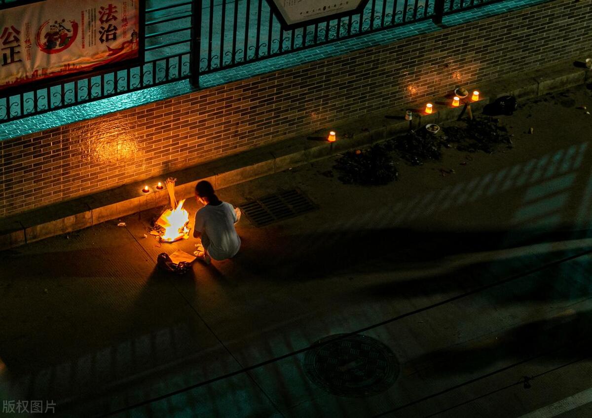 中元节传统习俗有哪些,中元节的习俗有哪些简短