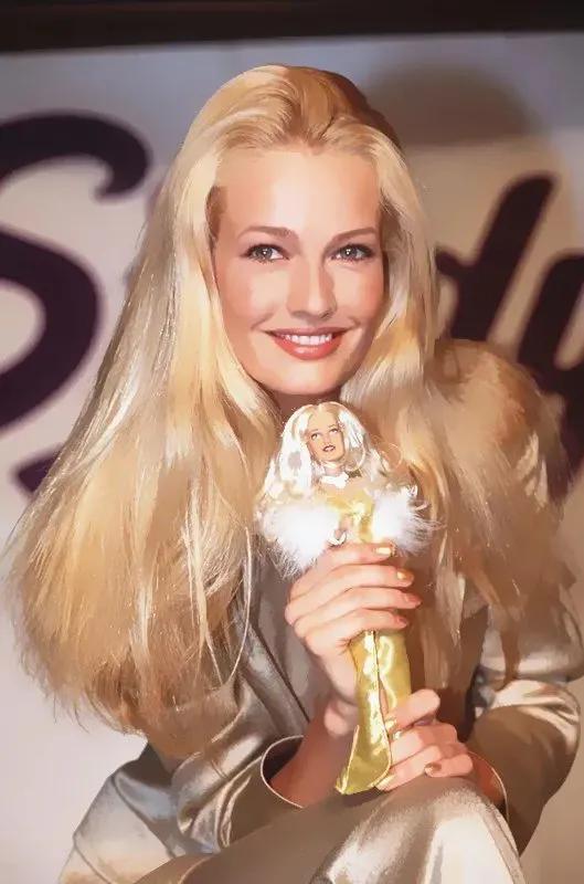 荷兰的女性漂亮吗,西欧美丽的女人图片