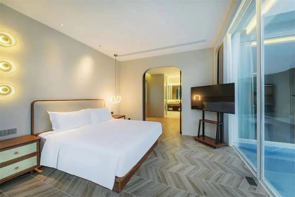 莫干山lv恒温泳池度假村,莫干山lv悬空度假村