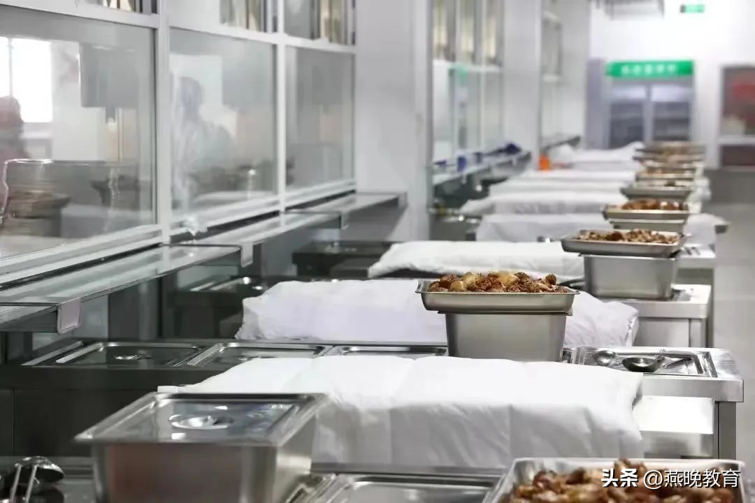 回首2022，一路风雨，沧州英华办学成果亮点丰硕！