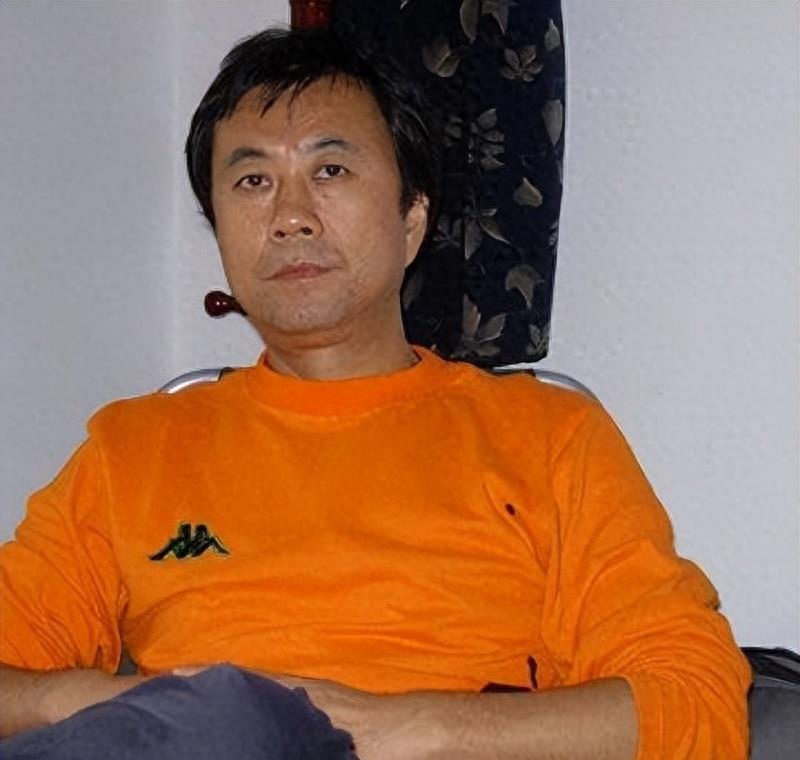 九月半刚过名人六人一一去世，回顾他们的一生令人兴奋又悲伤