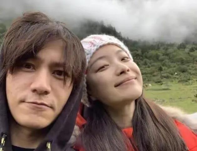 倪妮和井柏然哪一年分手的,倪妮先跟冯绍峰还是井柏然