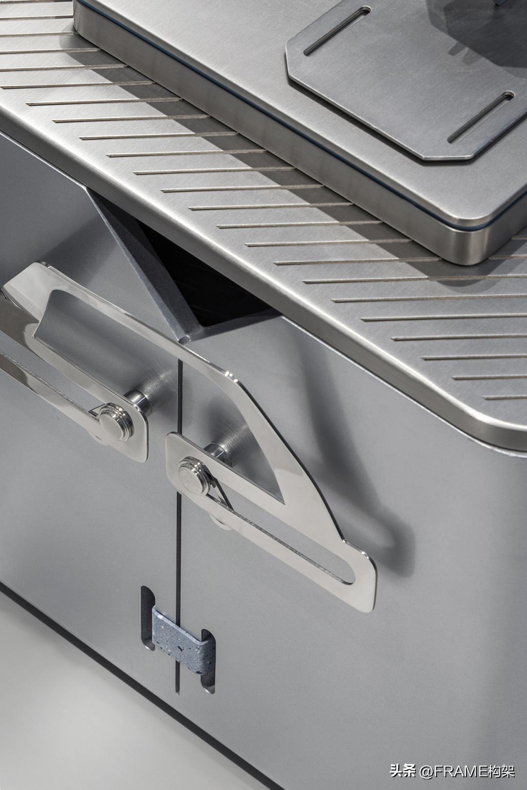 Frame首发丨立品设计:安踏少年线下首店与全新品牌形象