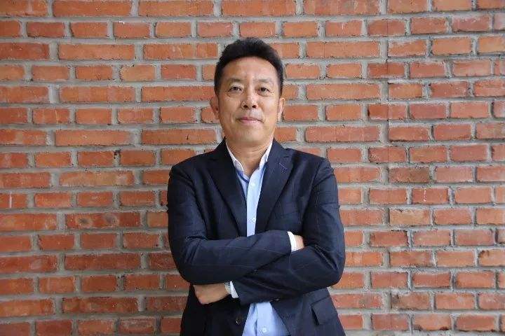 白手起家的内蒙古首富,贾国龙身价多少个亿