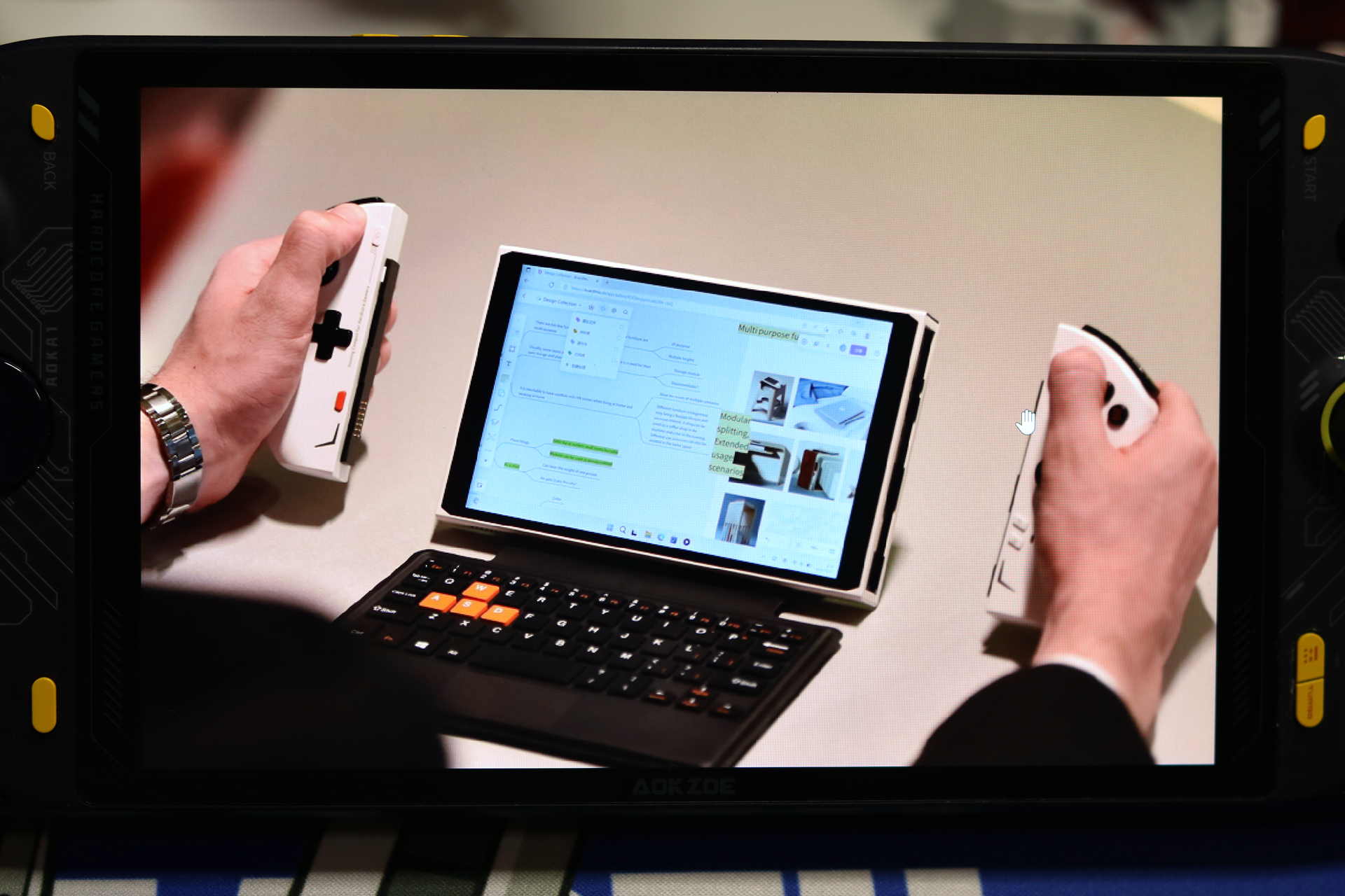 开启PC掌机新纪元，OneXPlayer二代，采用分离式手柄8.4英寸大屏