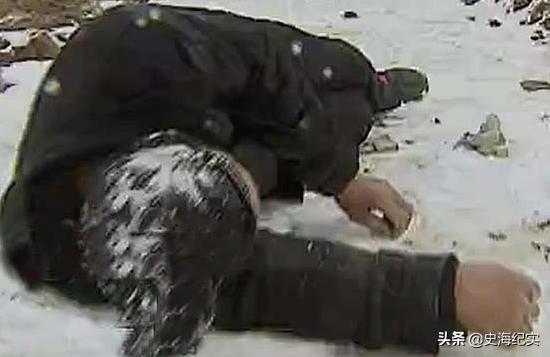1971年退伍军人雪地救下一老人,获赠“泥球儿”,30多年后值2亿