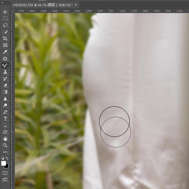 高低频磨皮刷褶皱,ps修图调色教程中性灰磨皮教程