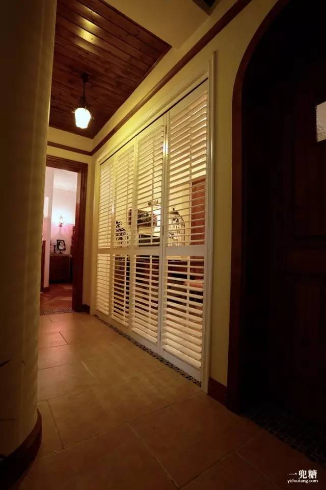 从装饰着手让家里更加温馨,从硬装开始打造家的高级感