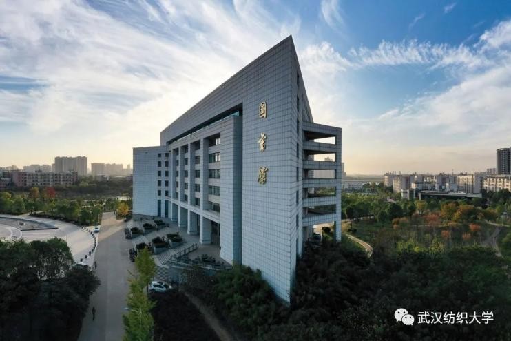 涓浗鍗佸ぇ楂樿柂鐑棬涓撲笟,涓浗鍗佸ぇ寮哄娍涓撲笟鎺掑悕