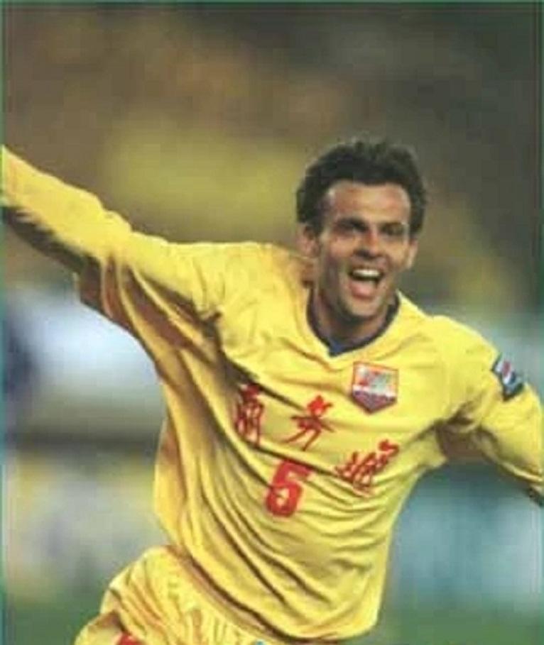 四川全兴马麦罗脚后跟进球,四川全兴足球队纪录片