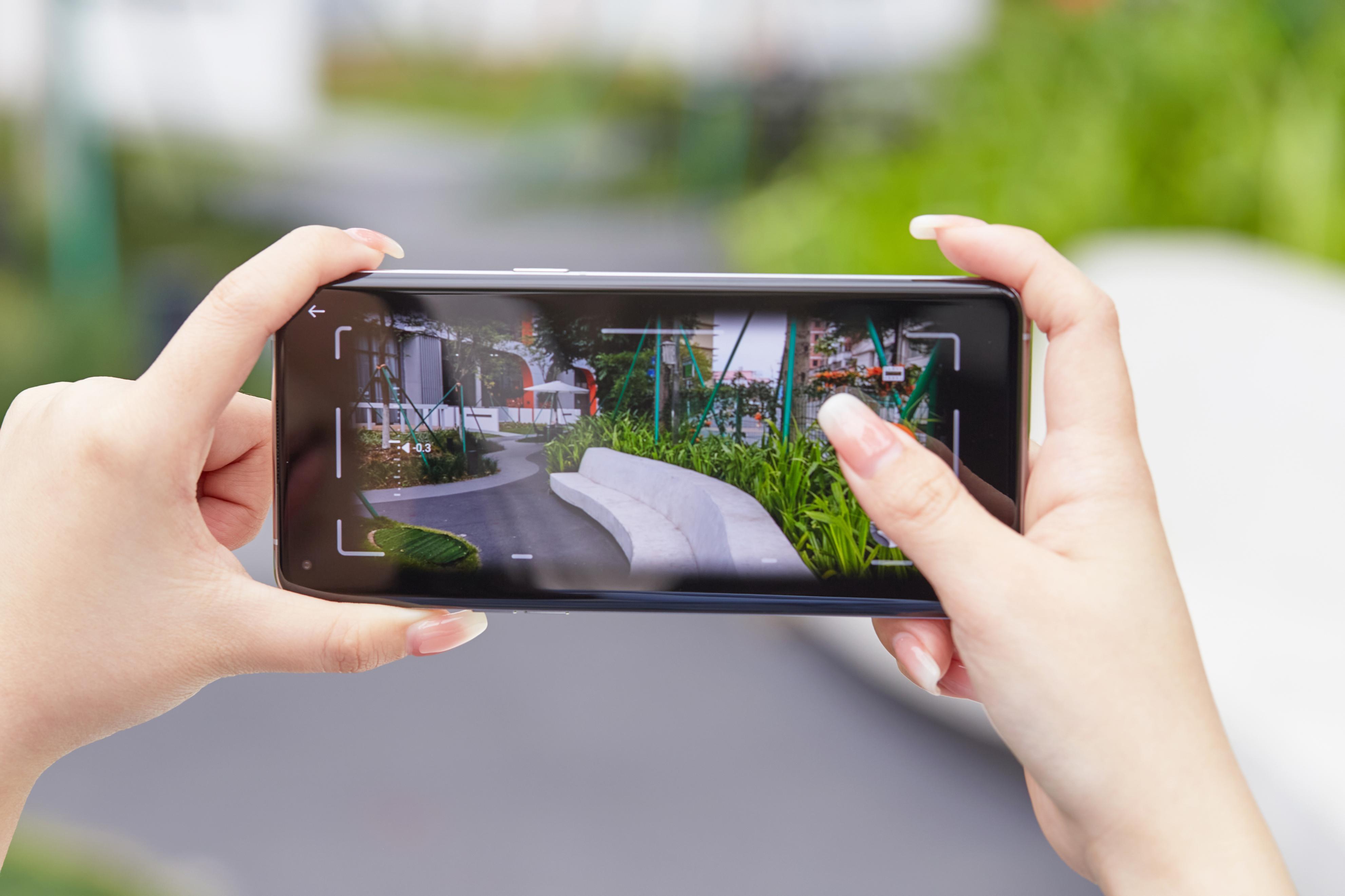 双芯加持的findx5pro,findx5pro是混合变焦还是光变