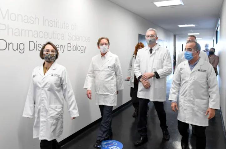 qs世界大学排名前100英国大学,qs世界大学前100排名读研