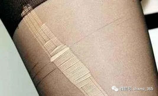 连体袜是踩脚的好还是连脚的好,小孩穿连体袜还是踩脚袜好呢