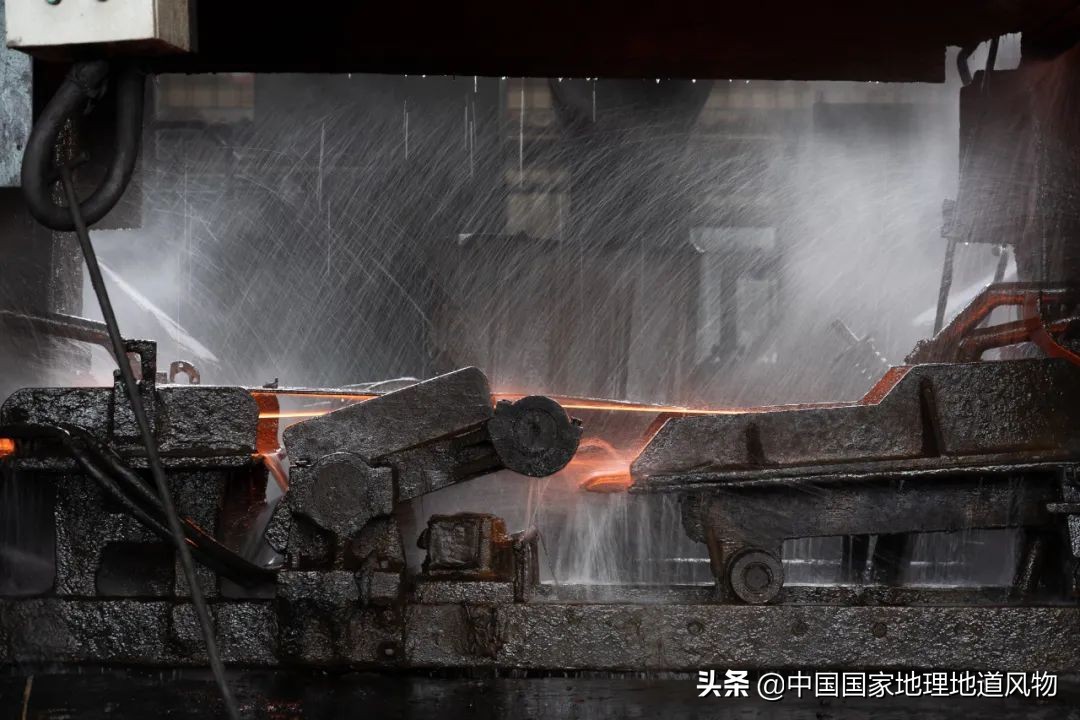 海鲜、瓷器与钢铁！最被低估的“河北第一城”，到底有多猛？