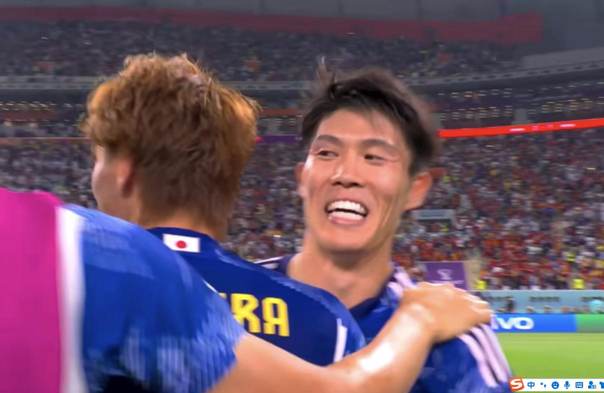 日本2-1击败西班牙全场进球集锦,日本2-1击败西班牙集锦