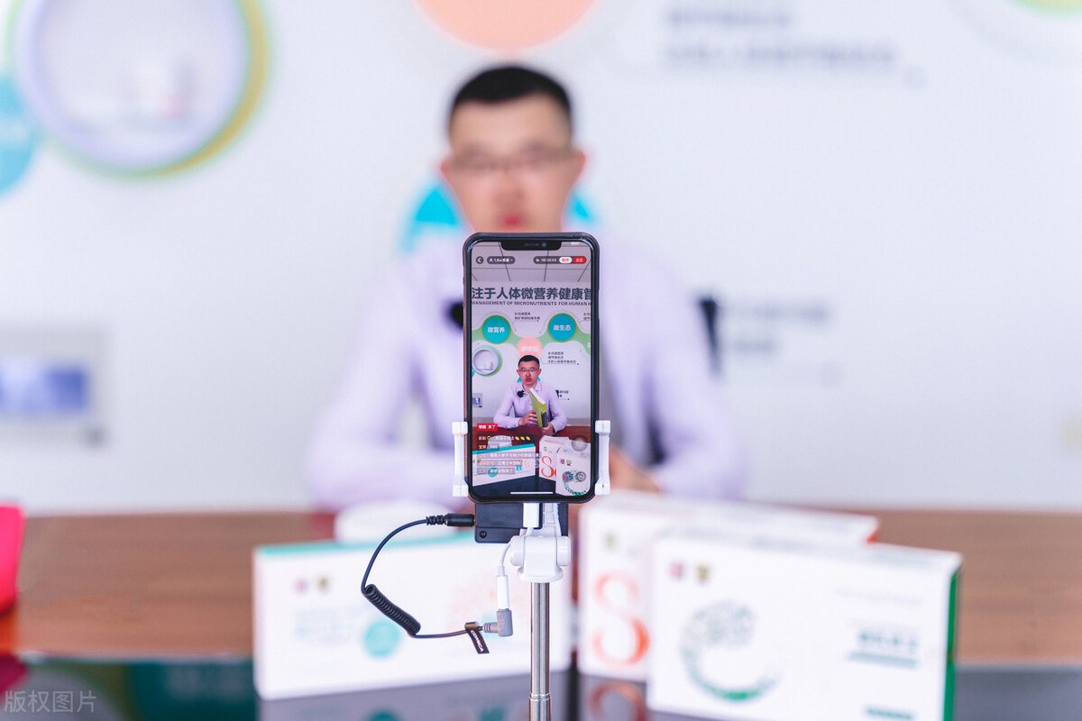 直播购物买到假货，女子这样做获得三倍赔偿