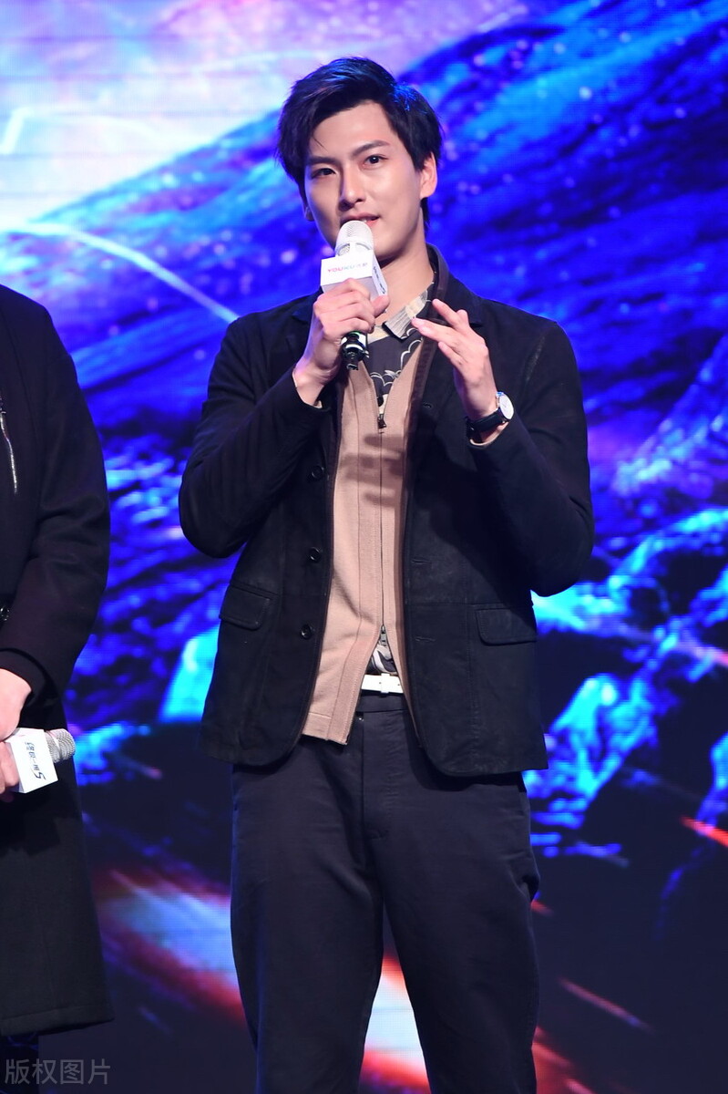 终极一班:重生成雷克斯,终极一班雷克萨斯之手