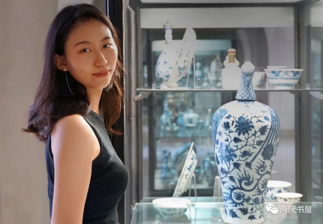 意大利藏元青花凤首梅瓶,大英博物馆元青花葡萄纹玉壶春瓶