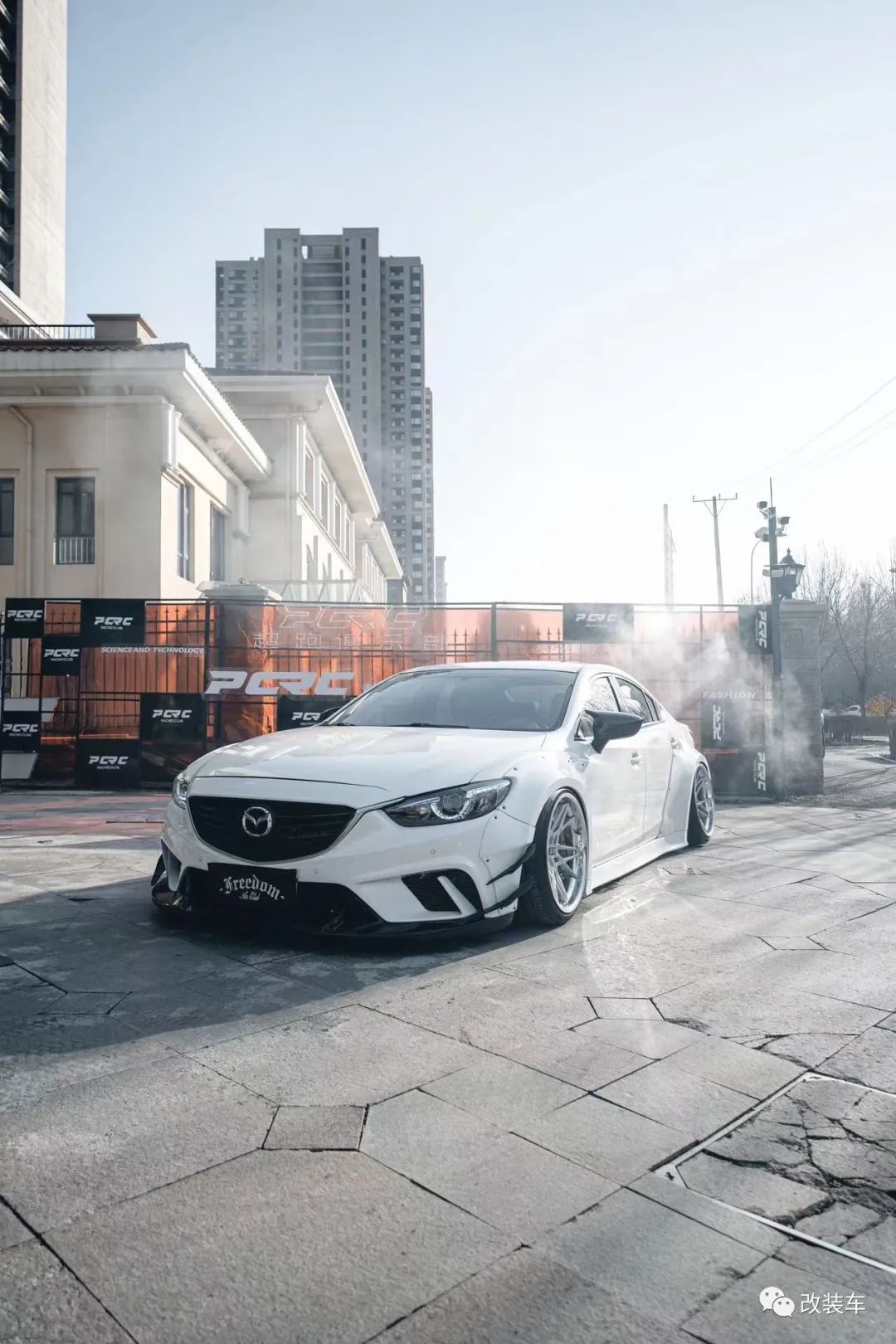 马自达车阿特兹改17寸锻造轮毂,全新马自达阿特兹能变得更美吗