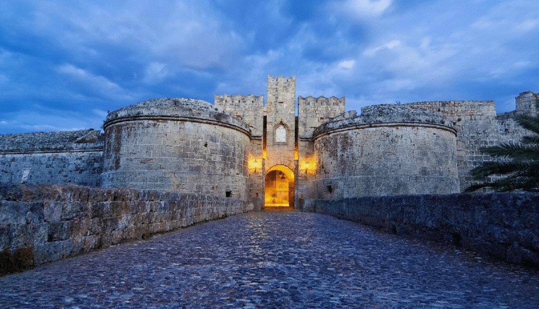 传奇将军入狱解说,传奇将军被关押监狱