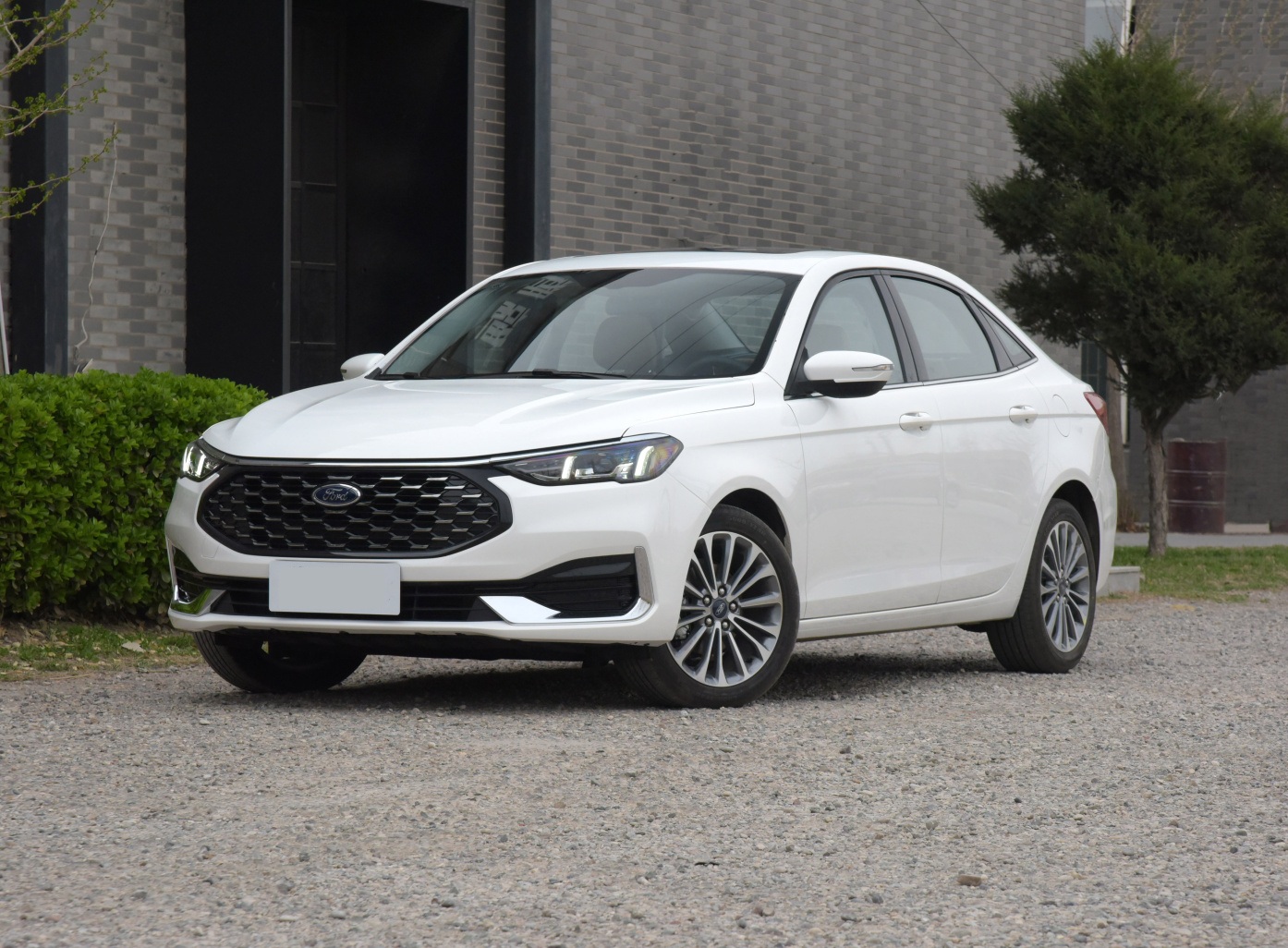 新款福睿斯到底值不值得买,花11万买什么车比较好