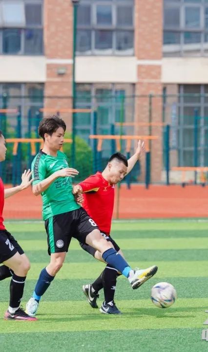 公益足球嘉年华,公益比赛现在开赛