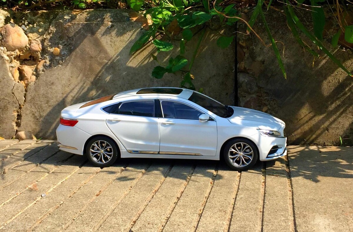 落地价15万左右轿车,15万左右的轿车推荐家用