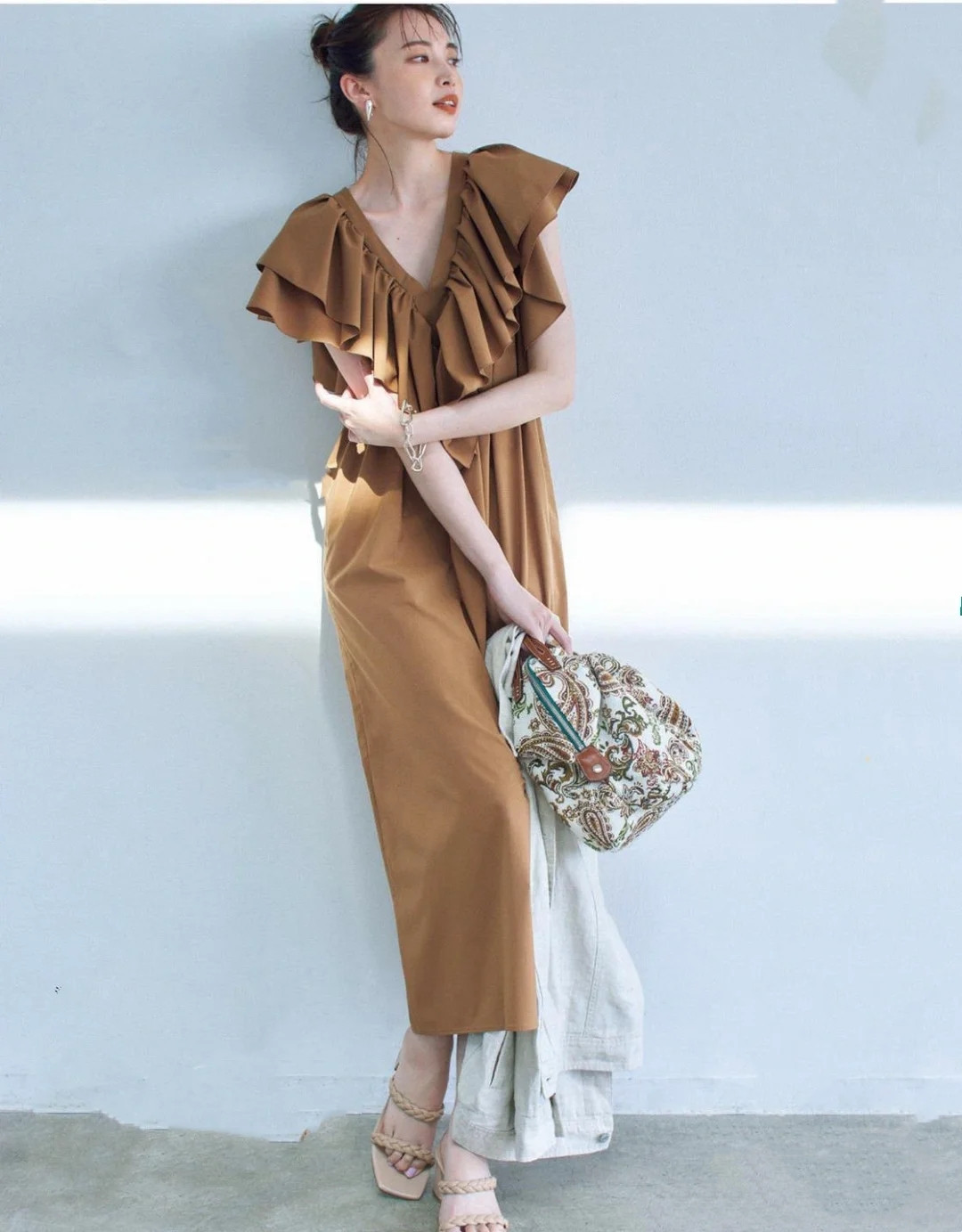 如何判断自己适合什么领口,怎么选择合适自己的领子