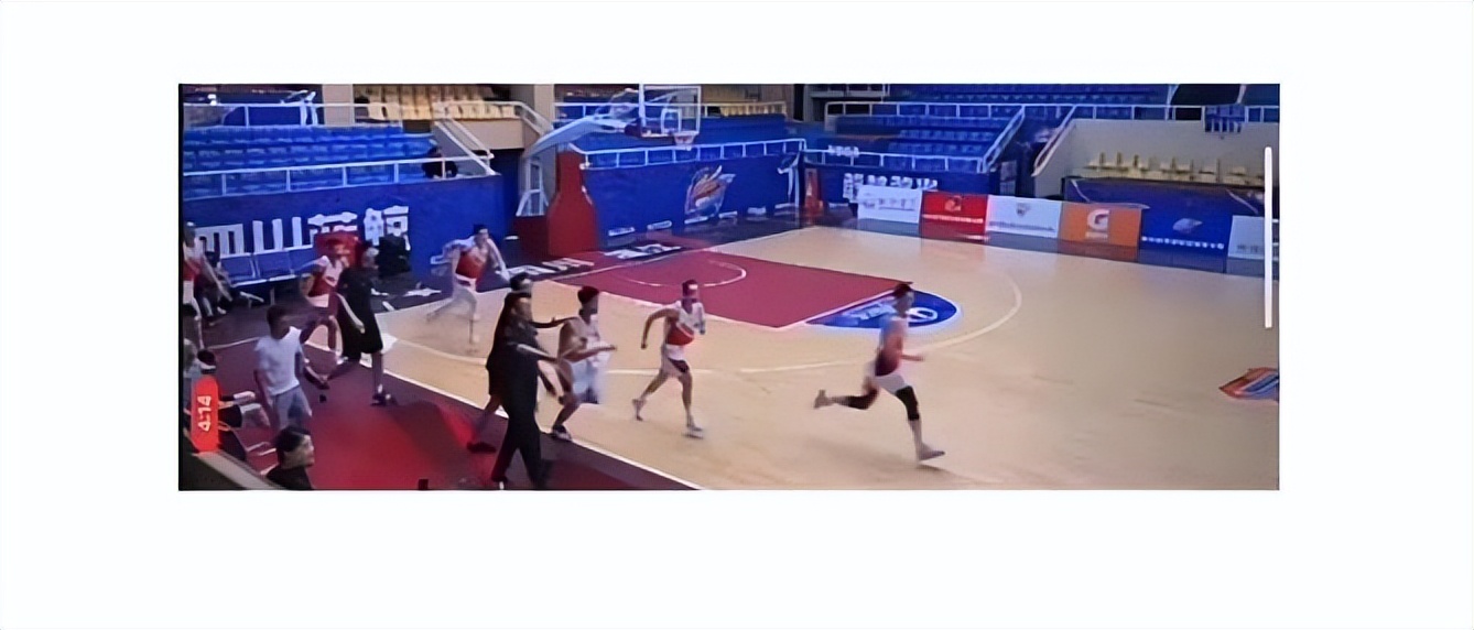 男篮李楠打架完整视频,球员李楠赛场打架