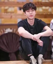 收集exo各个成员语录,exo成员说过的经典语录