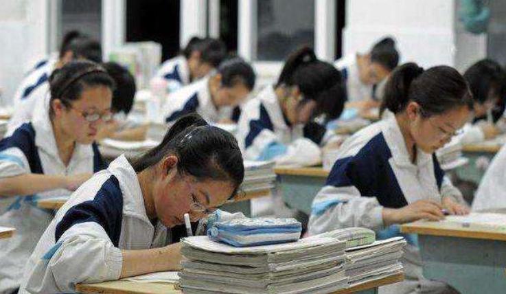 大学走读和住校有区别吗,步入大学真实感受