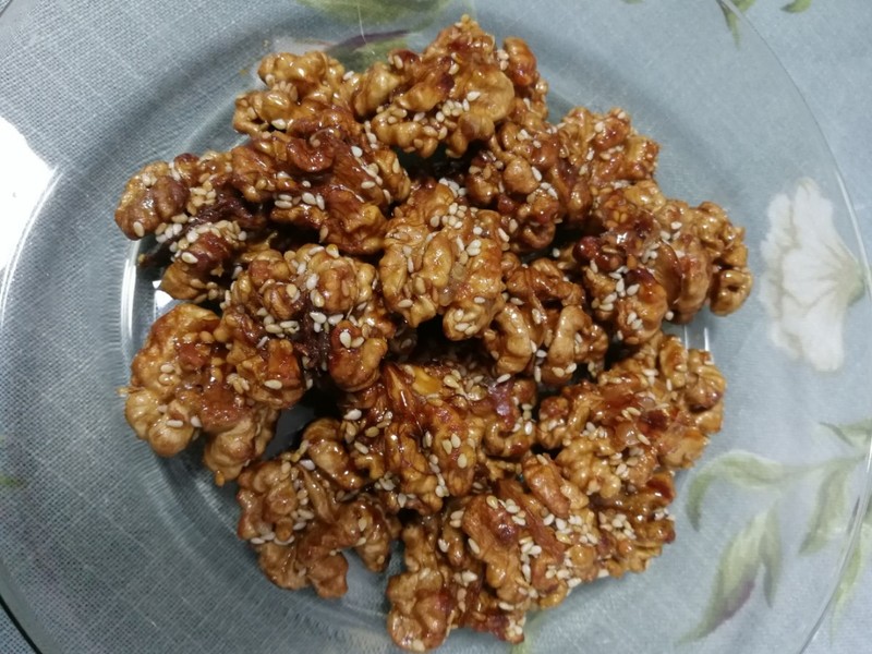 文玩核桃有猫腻吗,小小核桃竟然有这么大的隐患