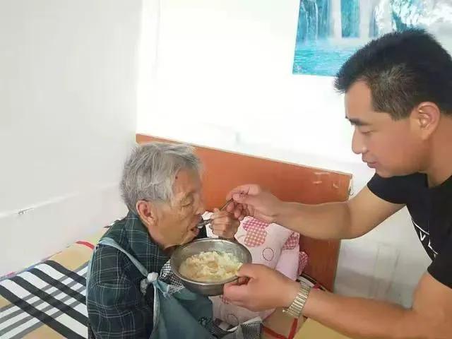 最美人物—记退伍老兵王干和他的爱心团队