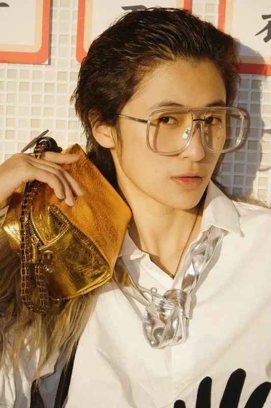 各大品牌的经典配饰,值得入手的大牌配饰