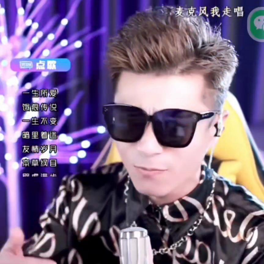 优美的旋律动感的节奏经典老歌,优美的旋律动感的节奏漂亮的舞姿