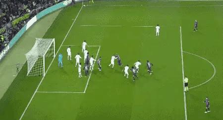 巴萨2比2曼联卡塞米罗,拉什福德对巴萨进球