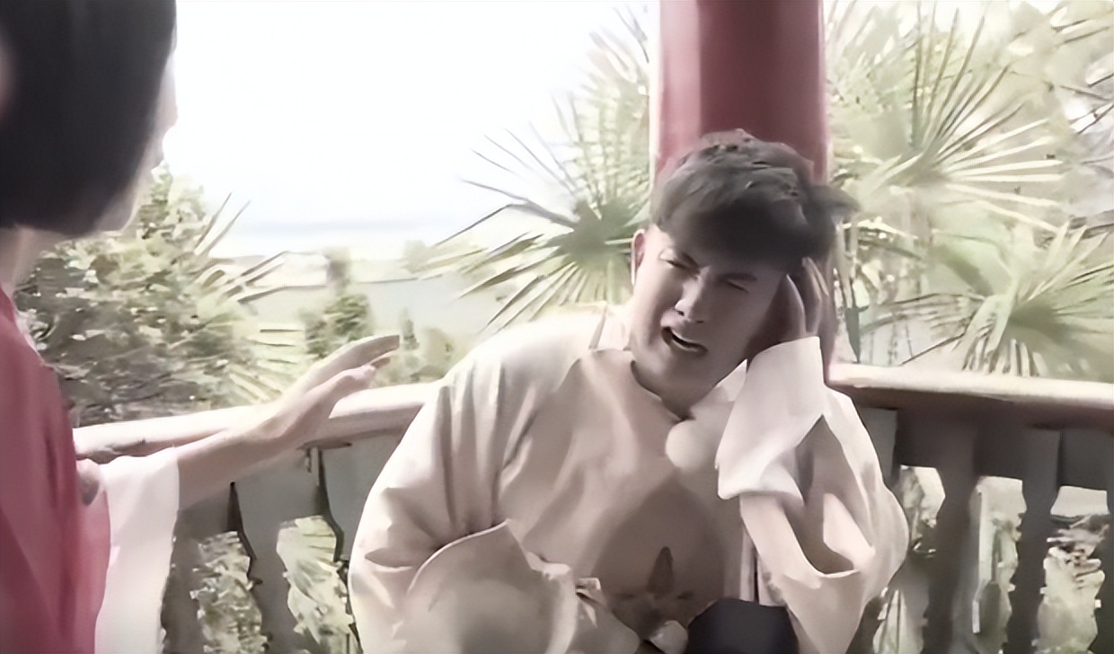 三金影后周冬雨许凯,周冬雨影后获奖感言内涵马思纯