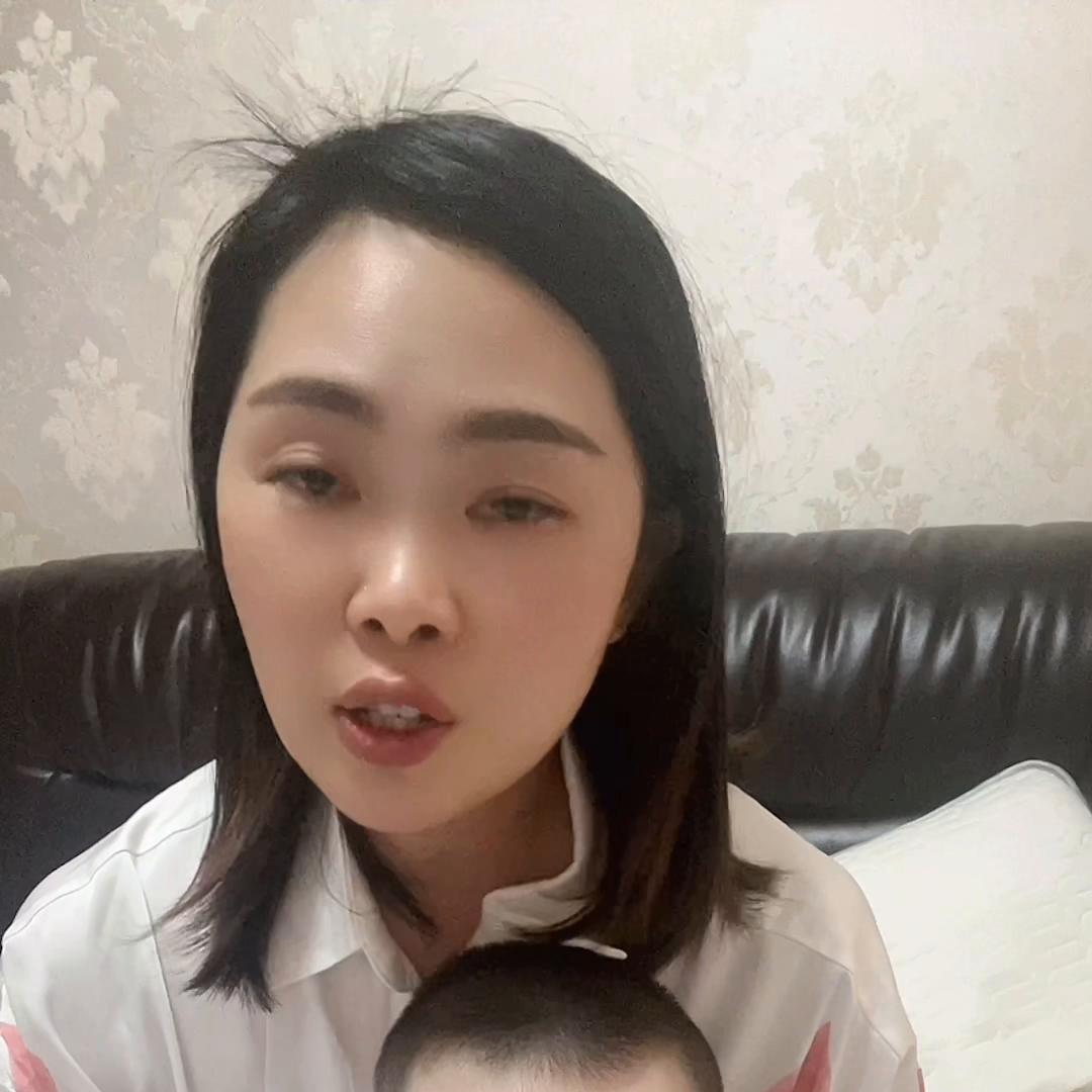 老年人泪囊堵塞适合做哪个手术,眼睛泪囊管堵塞手术大概多少钱